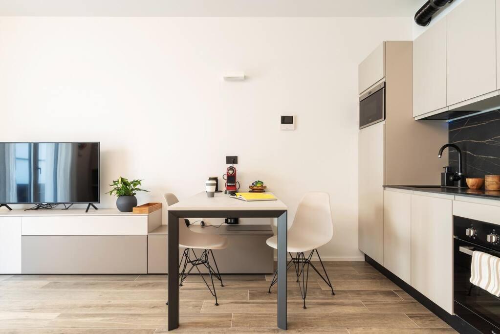 Emotichome 7 Flexyrent Studio Milan Extérieur photo